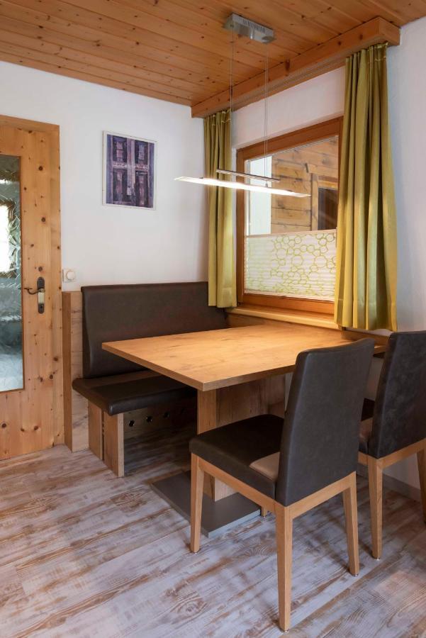 Apartment Madlaina Samnaun Bagian luar foto