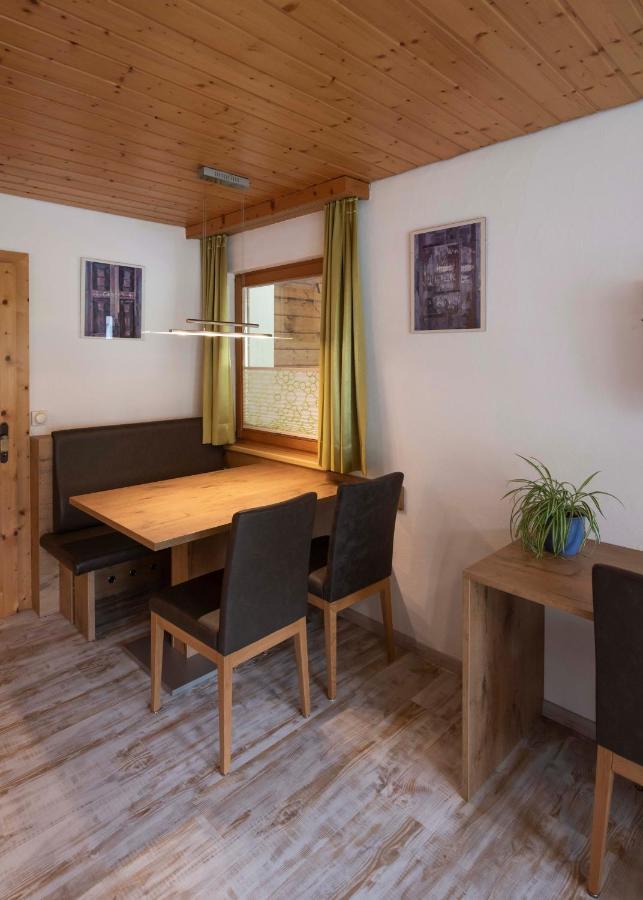 Apartment Madlaina Samnaun Bagian luar foto